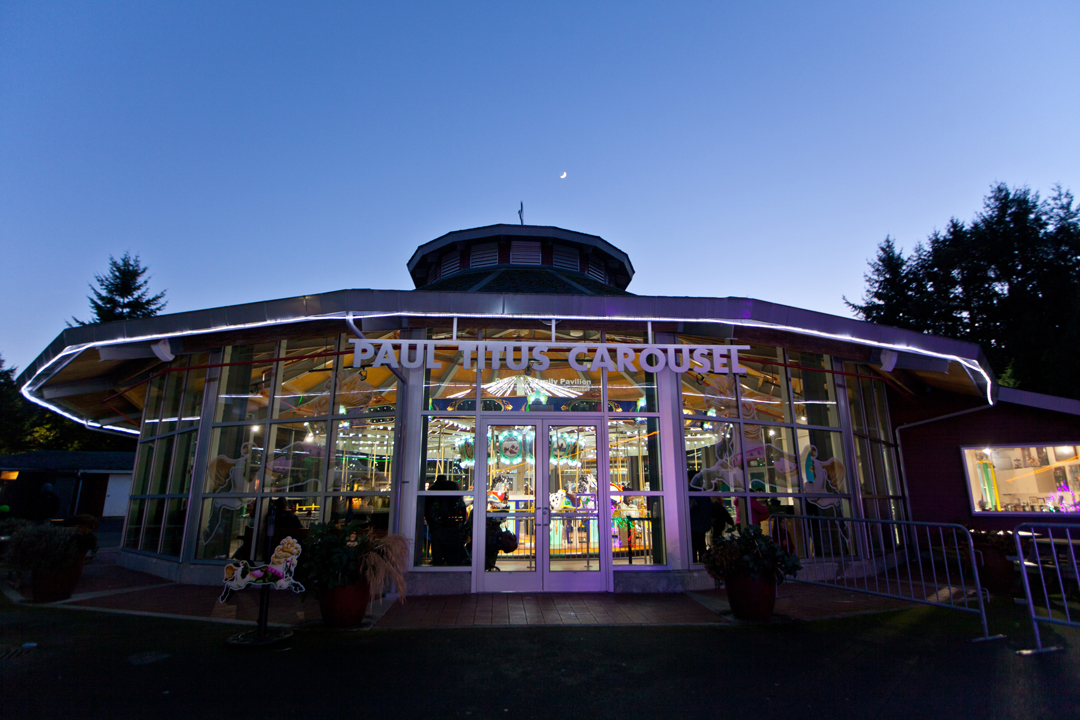 Paul Titus Carousel Spins into National Spotlight - Point Defiance Zoo ...